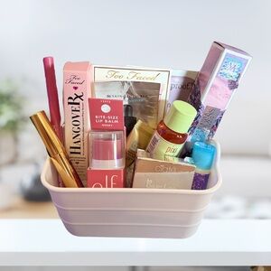 Mini Beauty Mystery Box NWT